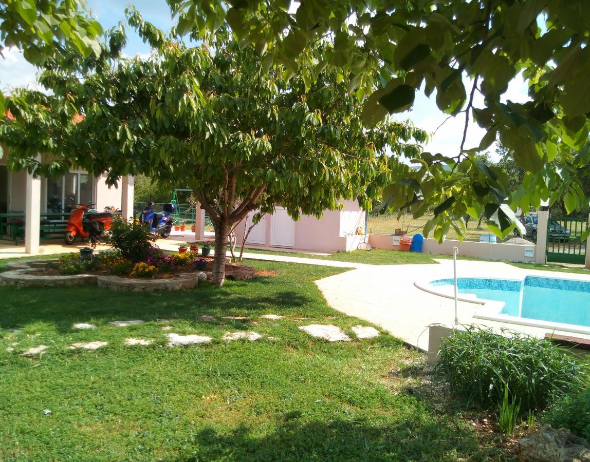 Kaja House Apartman Lozovac