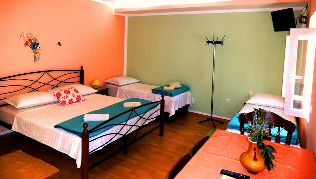 Kaja House Apartment